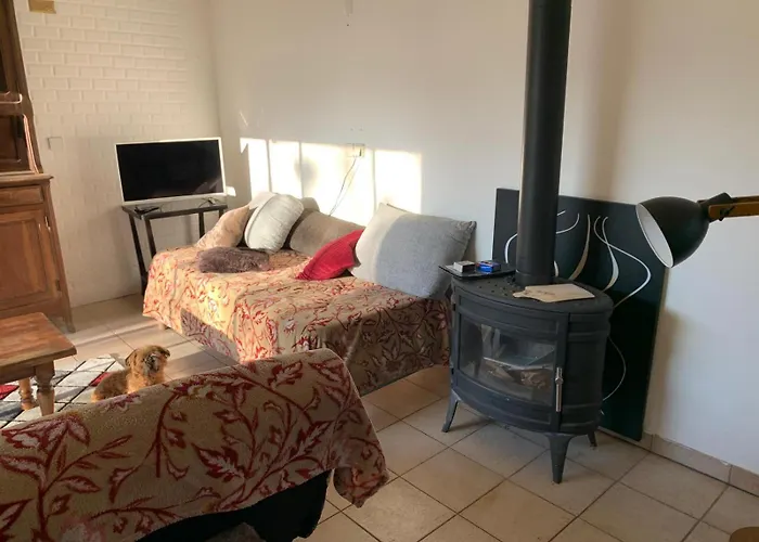 Petite Maison De Village Fontienne 21 Chemin Des Charbonniers